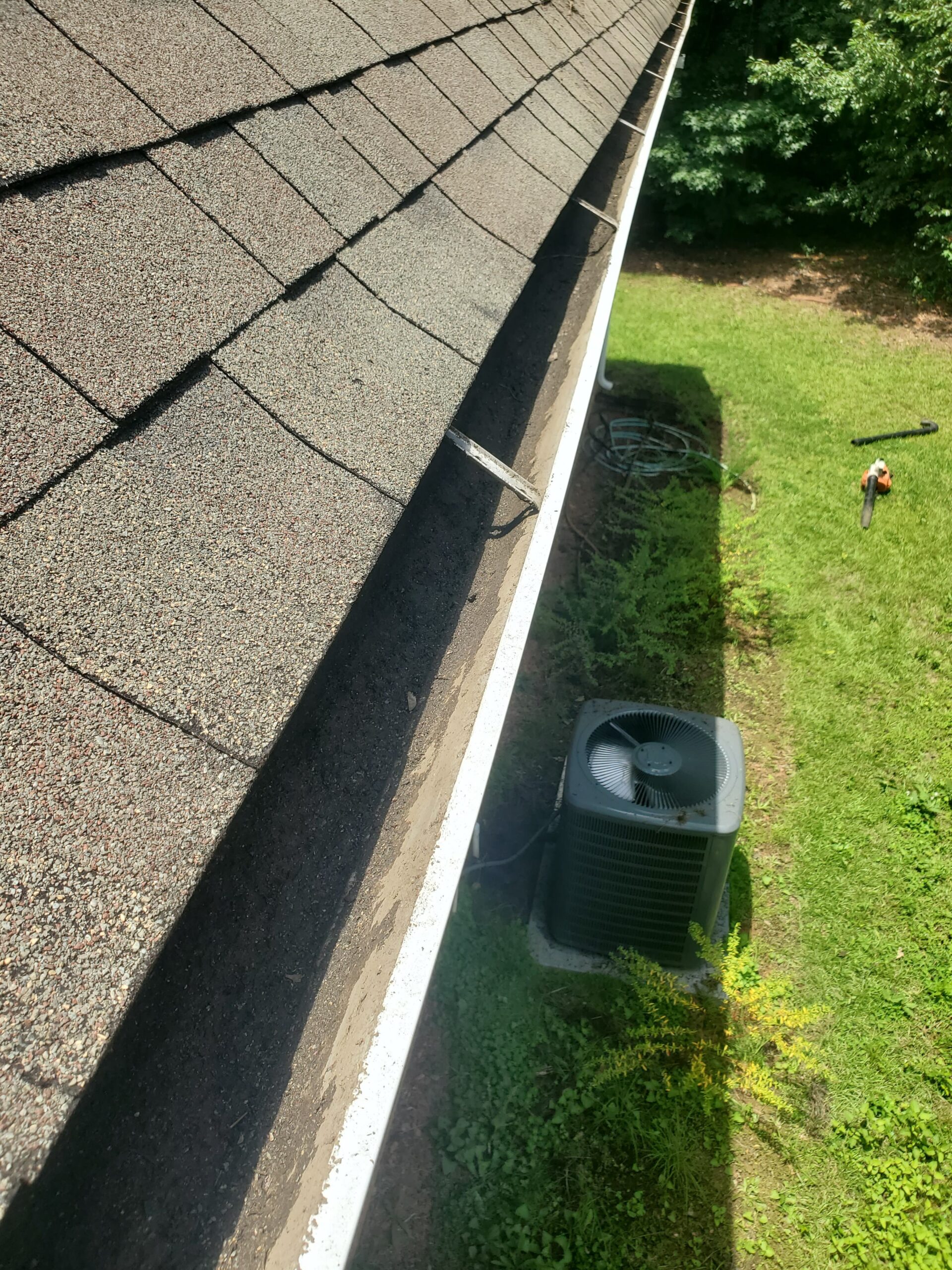 Heffernan's Home Services Gutter Cleaning Service Near Me Indianapolis In